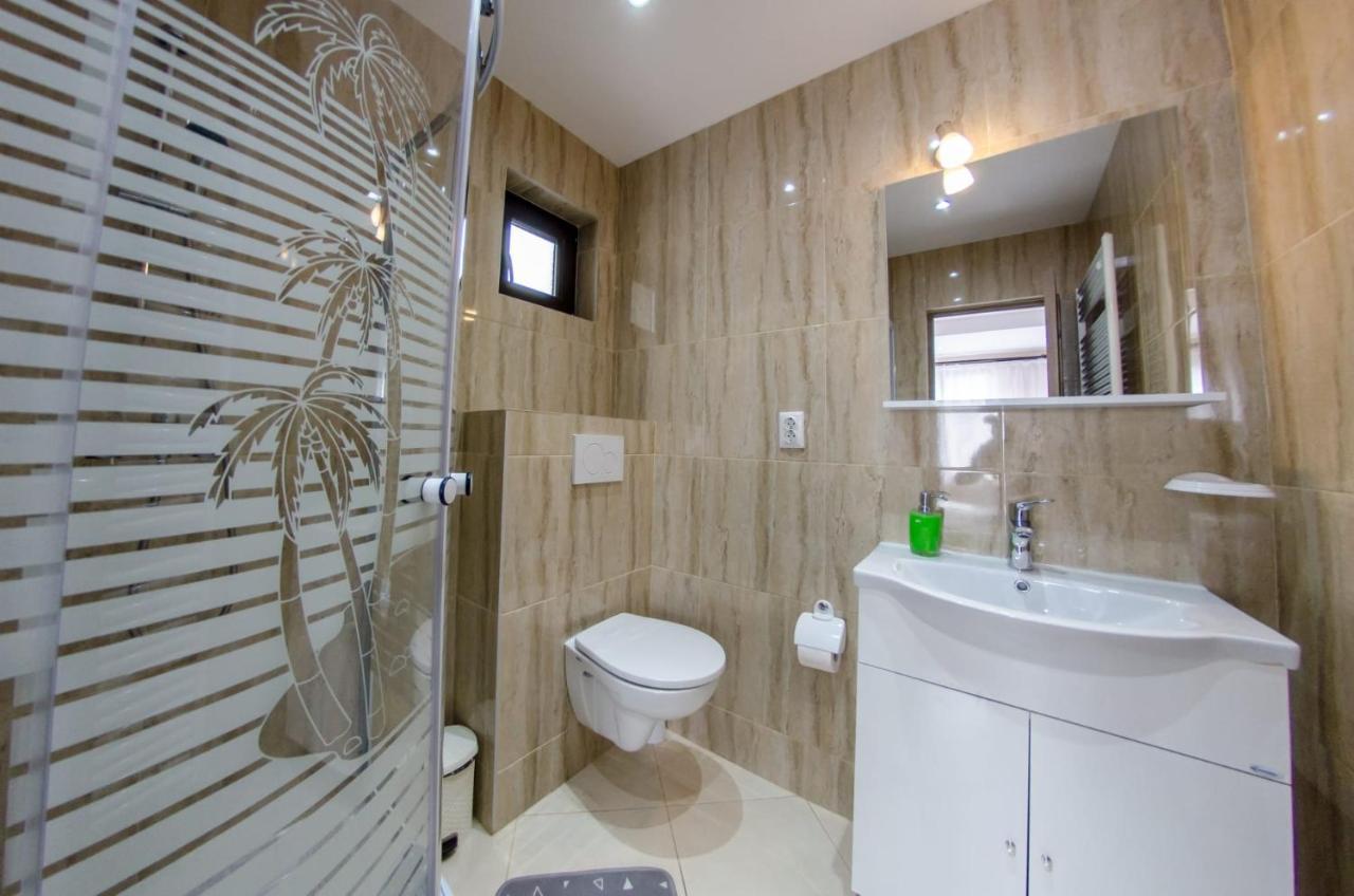 Casa Andy Hotel Busteni Ngoại thất bức ảnh