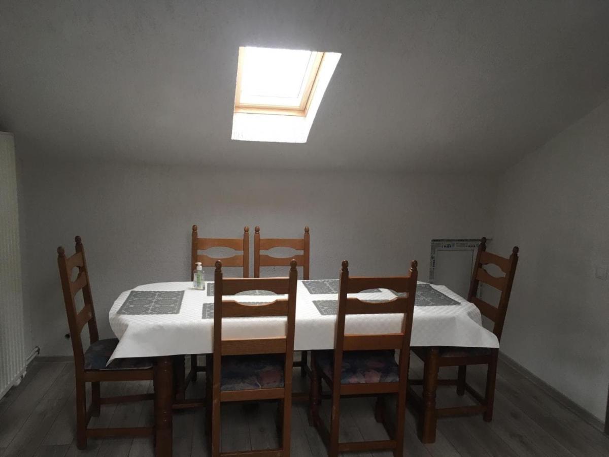 Casa Andy Hotel Busteni Ngoại thất bức ảnh